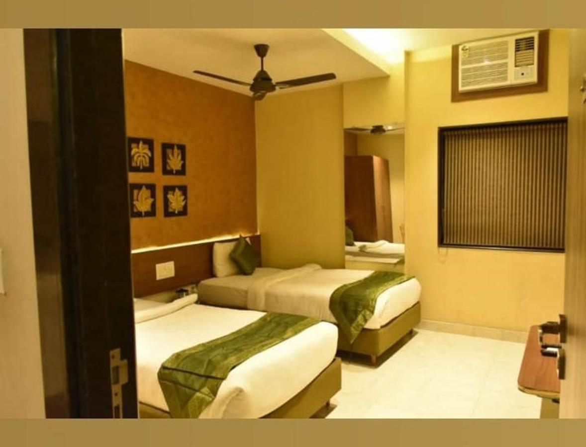 Ash Luxury Hotel With View Of Taj Mahal Agra  Exterior photo